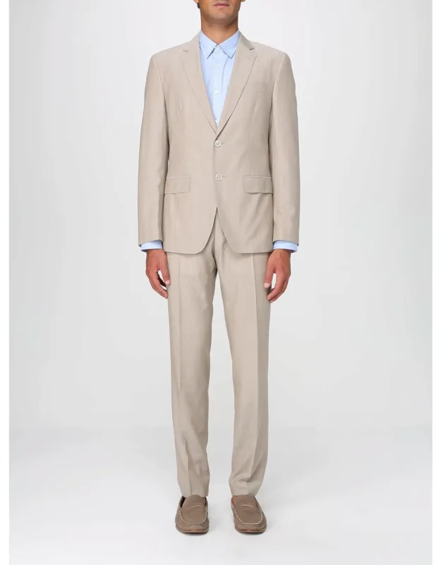 Suit