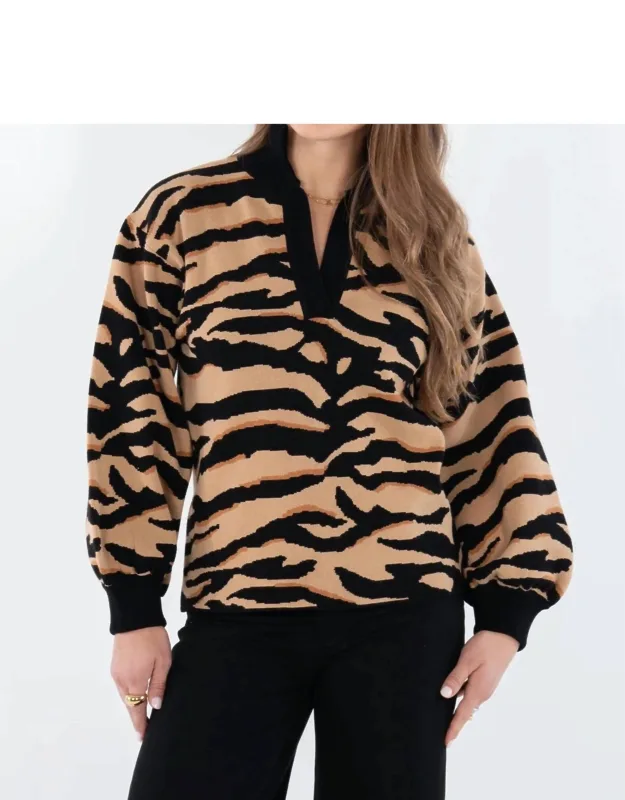 Lolli V-neck Sweater