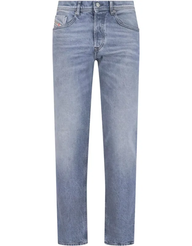 D-finitive Jeans