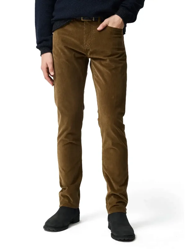 Straight Fit Jeans
