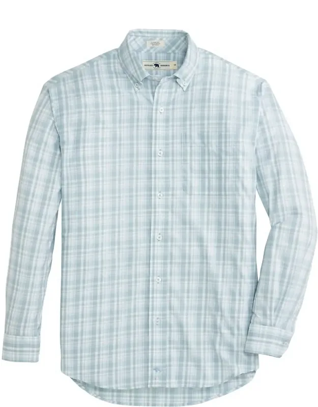 Norman Classic Fit Performance Shirt