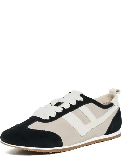 Ace Tennis Sneakers