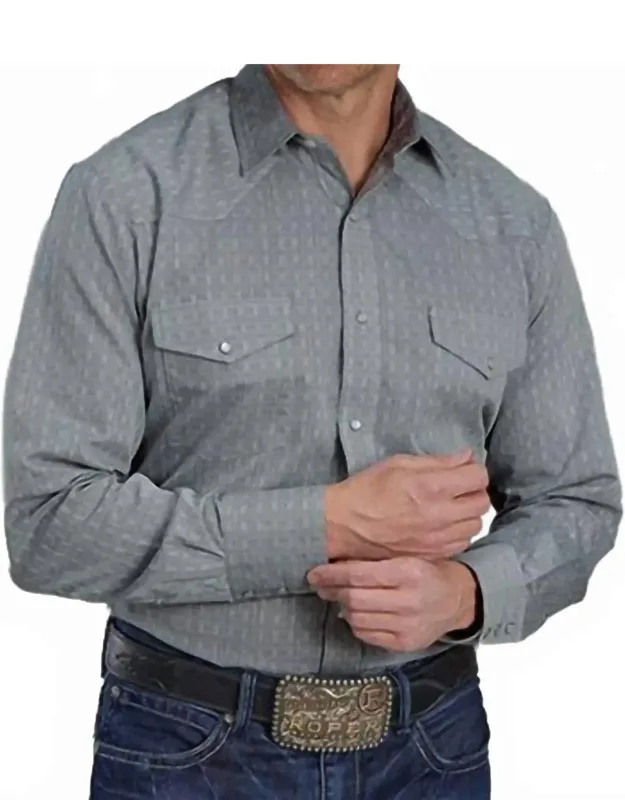 Textured Snap Long Sleeve Shirt
