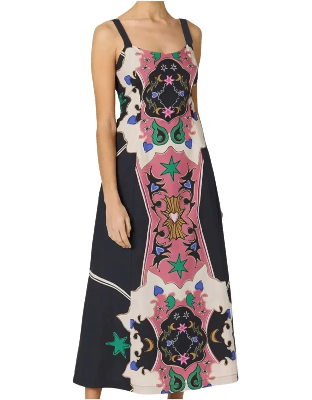 Yelena Maxi Dress - Elegant A-line Silhouette With Scoopneck