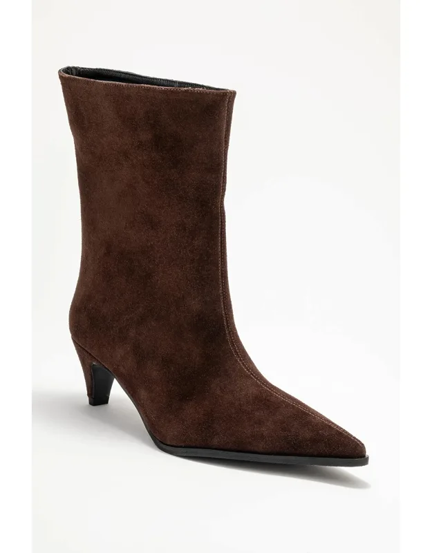 Aleo Leather Pointed Toe Boots