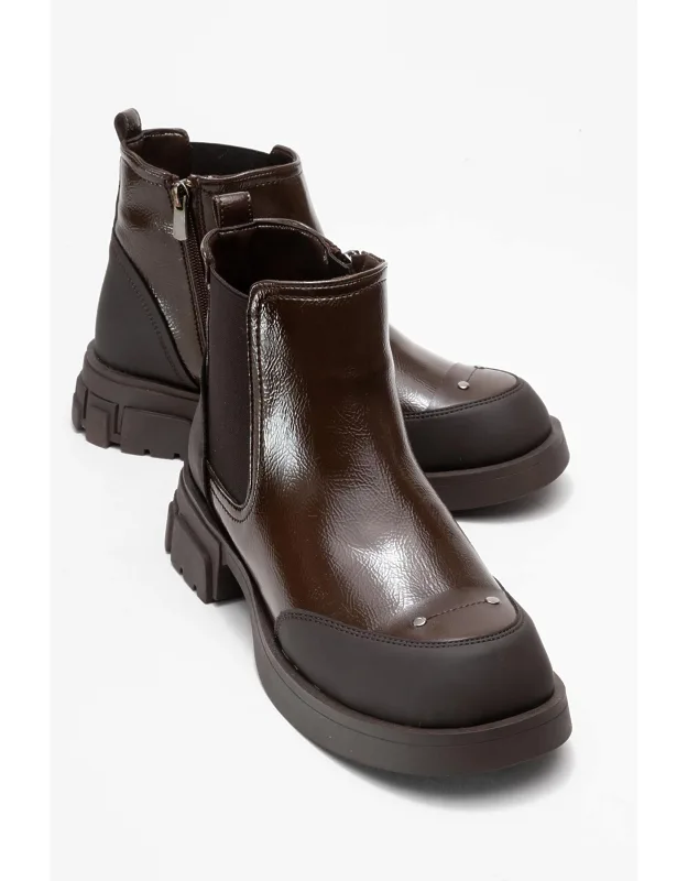 Albia Zip Boot