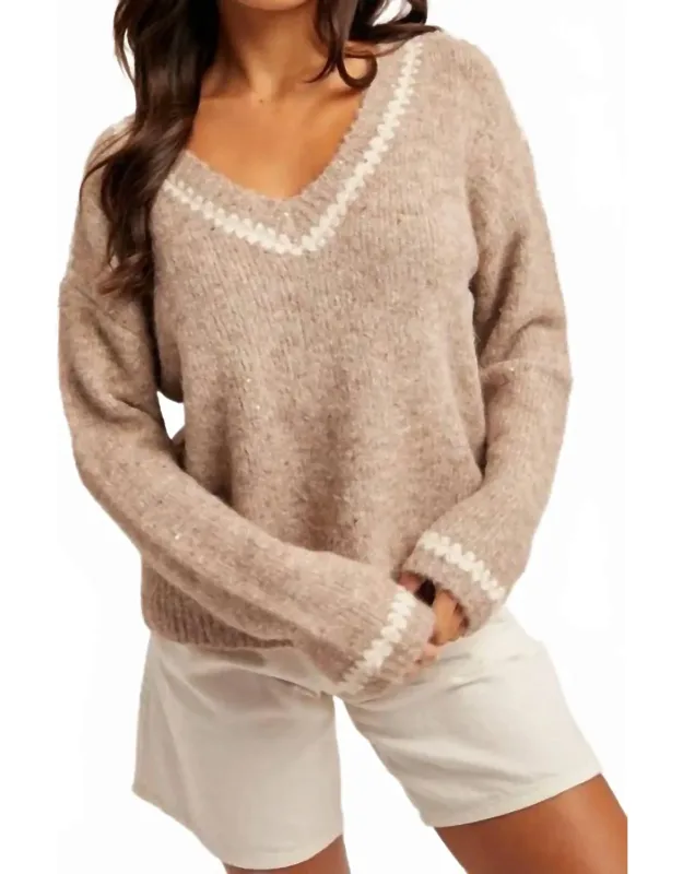 V-neck Sequin Stitch Contrast Pullover Sweater