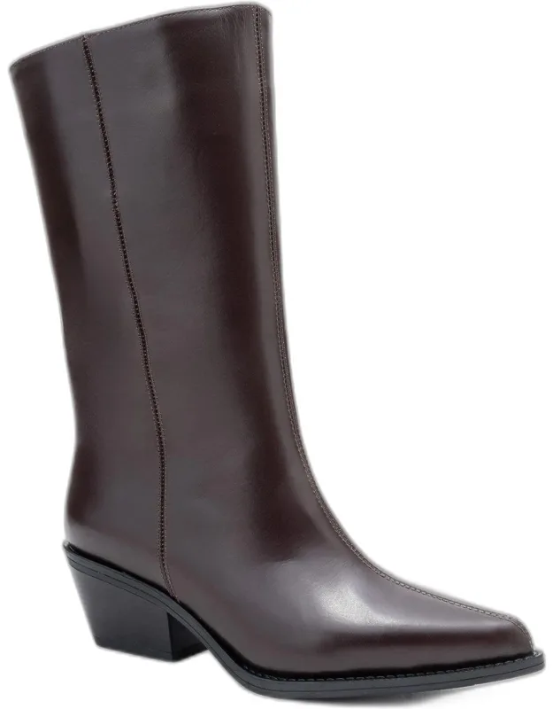 Juana Leather Pointed Toe Boots