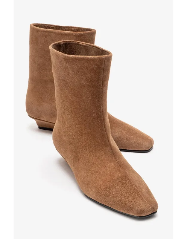 Nacho Leather Ankle Boots