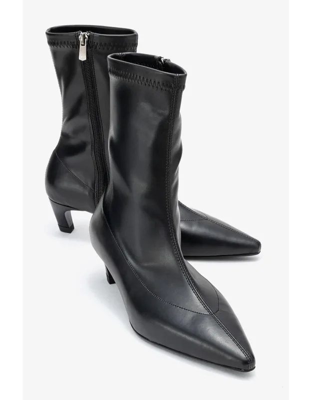 Alora Kitten Heel Boot