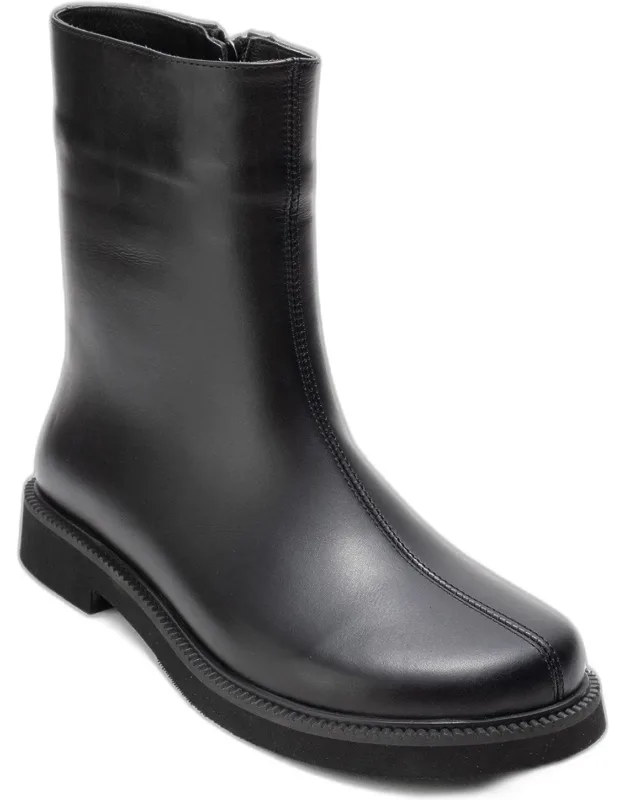 Lucano Leather Ankle Boots