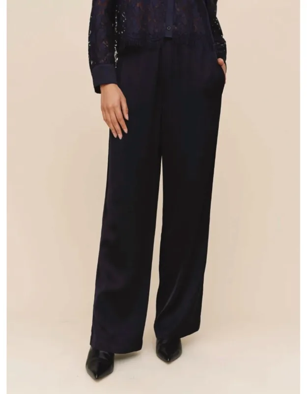 Sleek Clean Wide Leg Pants