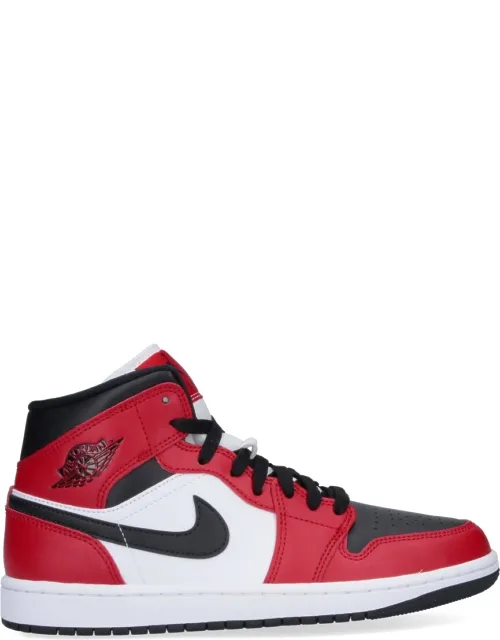 Air Jordan 1 Mid Chicago Sneakers