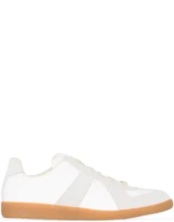 Sneakers With Contrast Suede Panelling