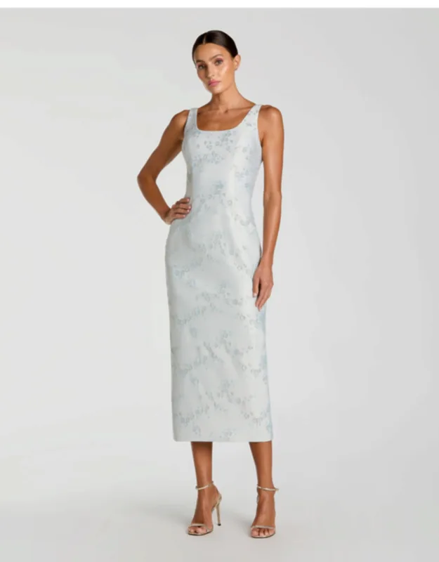 Brocade Sleeveless Scoop Neck Midi Dress