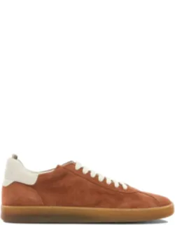 Sneakers & Slip-ons