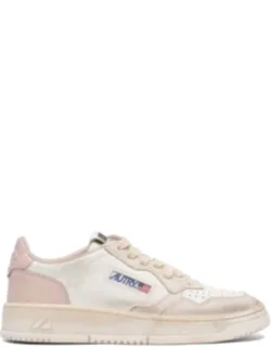 Sneakers & Slip-ons