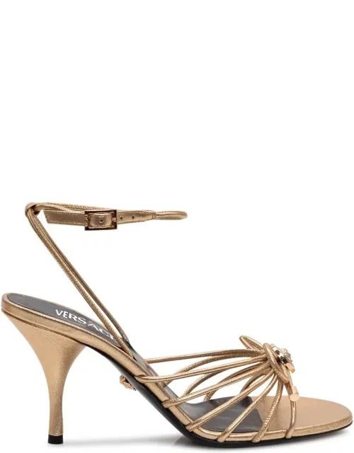 Sandal