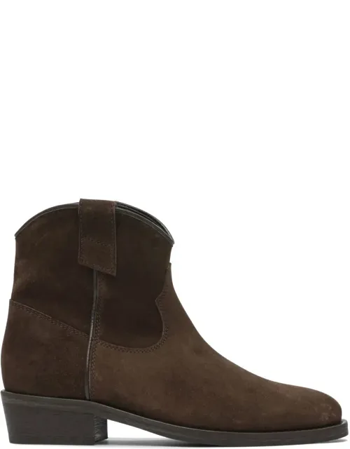Boots And Ankle Boots