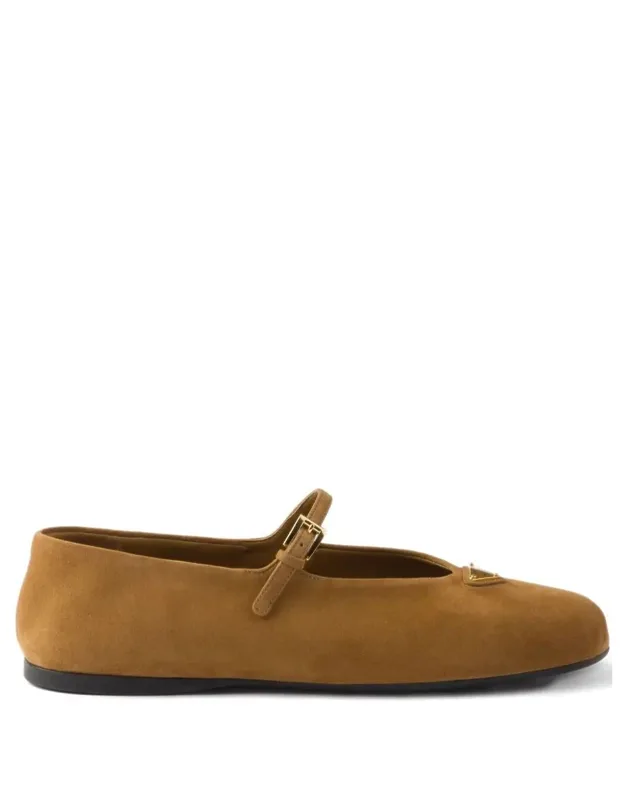 Round Toe Suede Ballerinas
