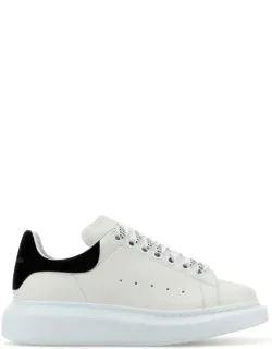 Sneakers With Black Suede Heel