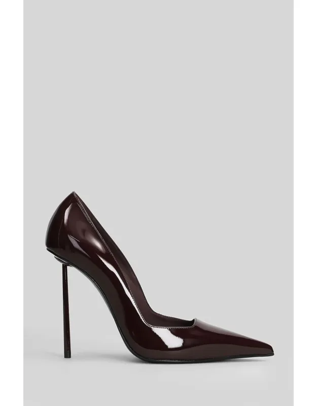 Amelia Pumps