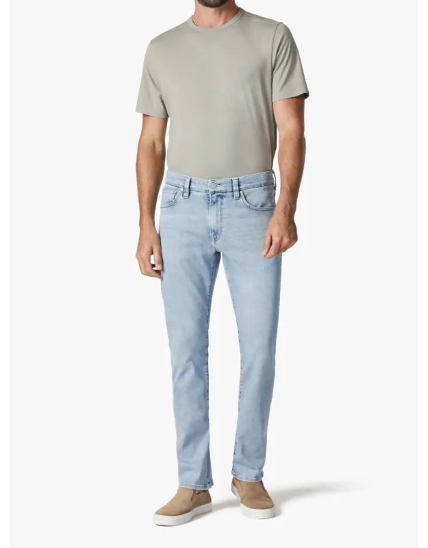 Relaxed Straight Leg Jeans