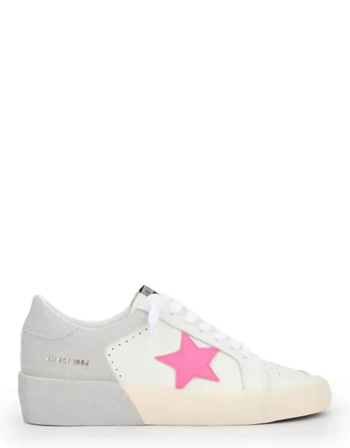 Refresh Sneakers