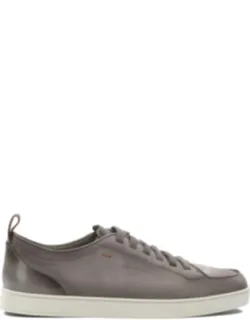 Sneakers & Slip-ons