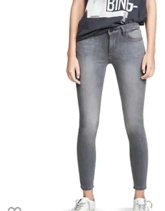 Emma Legging Skinny Jeans