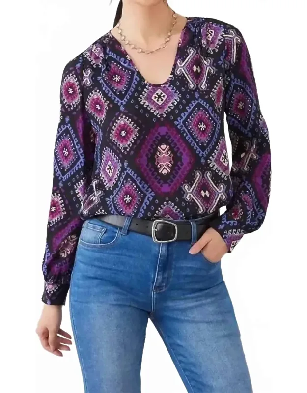 Scoop Neck Blouse