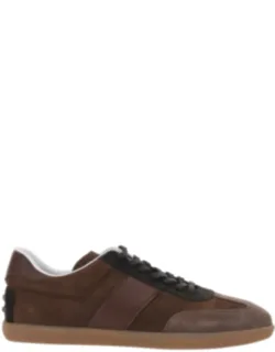 Low Top Sneakers With Logo On Tongue And Inserts Design In Suede