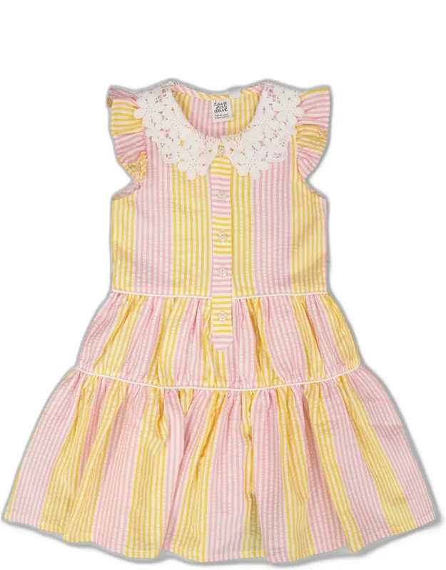 Sleeveless Dress With Crochet Peter Pan Collar