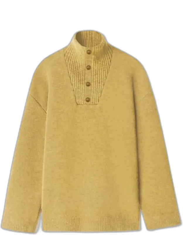 Zuma Fluffy Sweater
