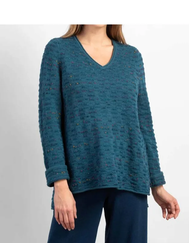 Confetti Yarn V-neck Pullover