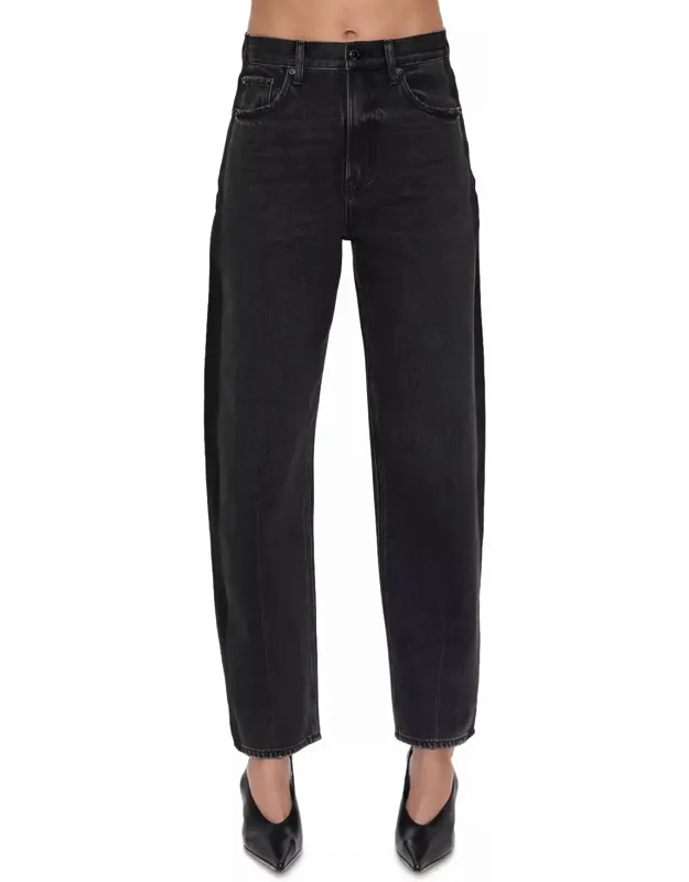 Barrel Leg Jeans