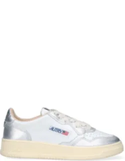 Autry Low "medalist" Sneakers With Round Toe And Lace-up Closure