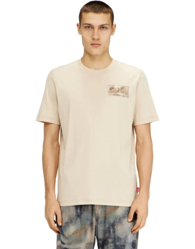 T-shirt With Camouflage Patch