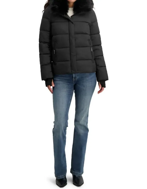 Quilted Puffer Jacket With Faux Fur Collar And Detachable Hood