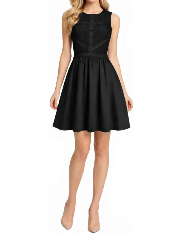 Sleeveless A-line Party Dress