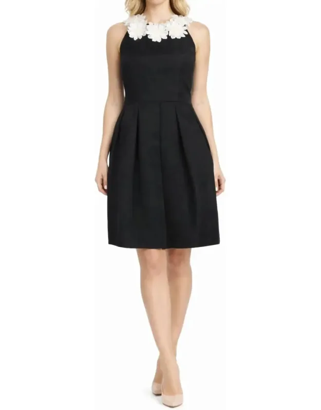 Sleeveless Flower Applique Ottoman Dress
