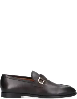 "loafers With Decorative Buckle And Rounded Toe"