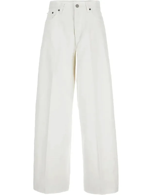 Boyfriend Fit Jeans With Soft Waistband