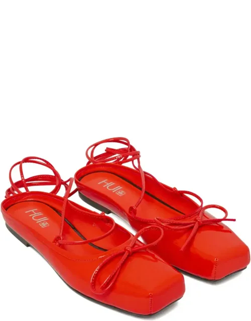 Sleek Elegant Shoes With Classic Silhouette