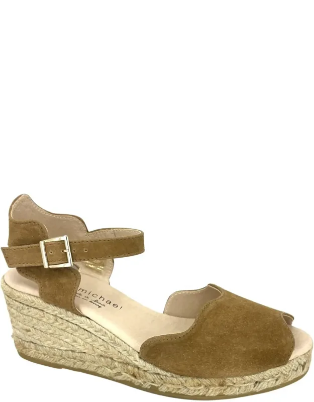 Lupa Scallop Espadrilles