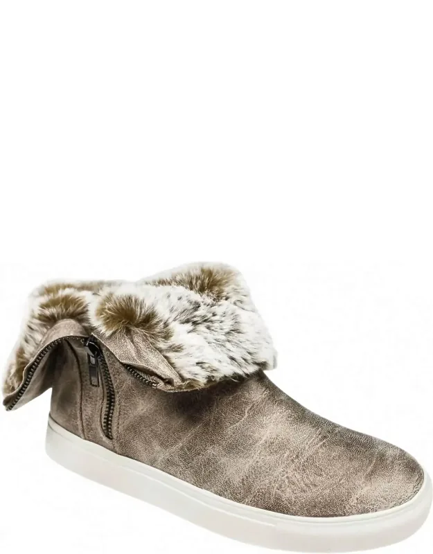Plusher Booties