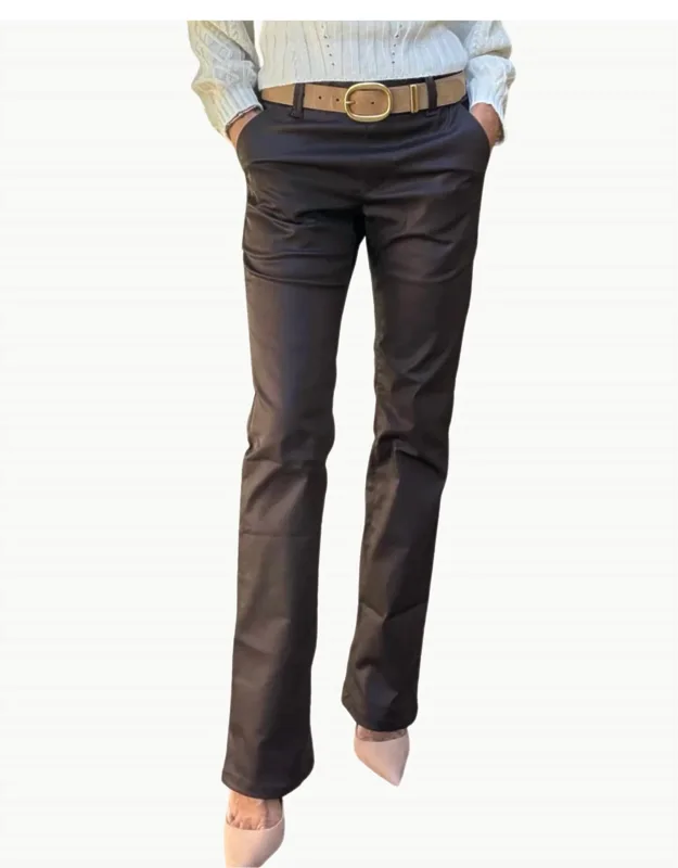 Nansi Slim Straight Pants