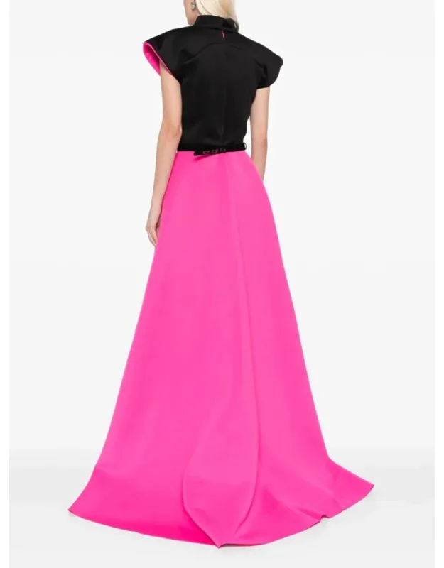 Neoprene Dress With Structured Design And Matching Belt
