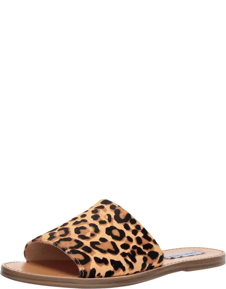 Gracel Flat Sandals