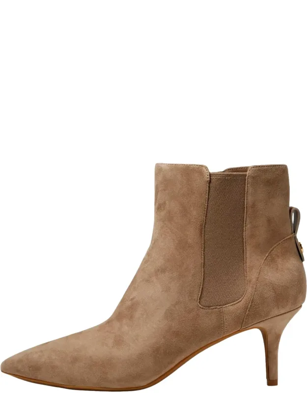 Go-to Park Ankle Boots